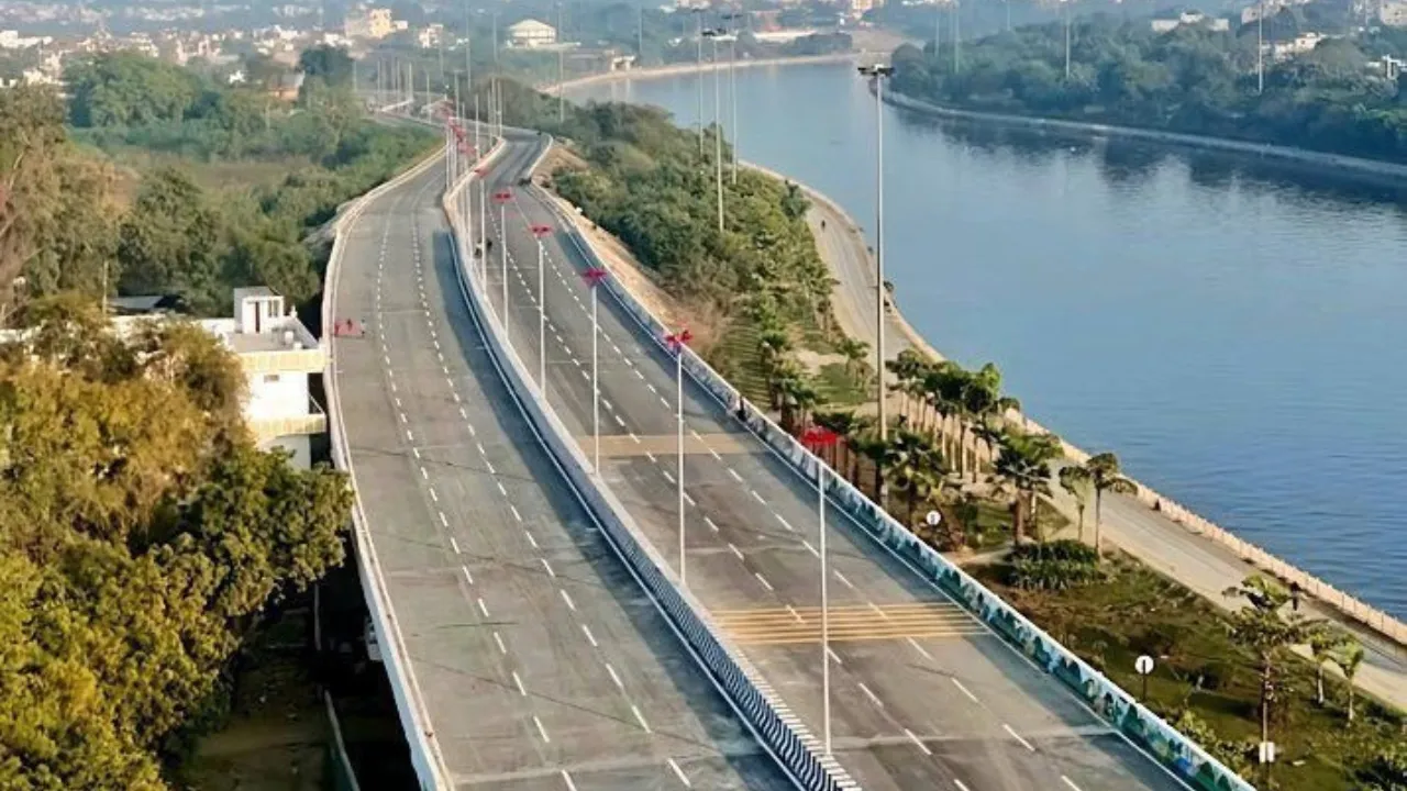 15 लाख लोगों को मिलेगा जाम से मिलेगा छुटकारा... अब 10 मिनट में पूरा होगा सफर, आज शाम से शुरू हो जाएगा ग्रीन कॉरिडोर पर आवागमन