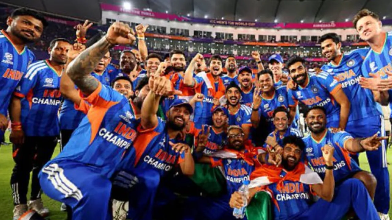 भारत में क्रिकेटरों की कमाई पर समझें टैक्स का पूरा खेल, मैच फीस से लेकर IPL सैलरी और एंडोर्समेंट की ये है पूरी कहानी