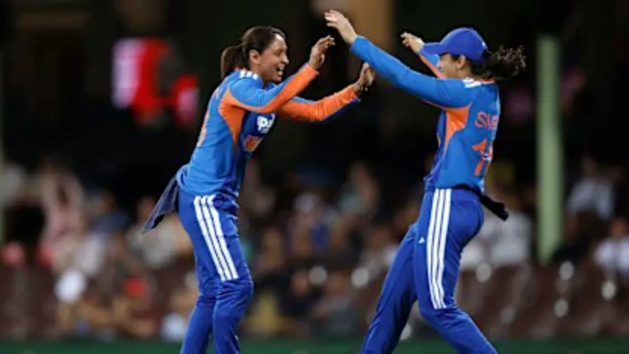 Women's T20I Team Rankings: मंधाना दूसरे स्थान पर कायम, टी20 अंतरराष्ट्रीय रैंकिंग में 14वें स्थान पर पहुंची हरमनप्रीत 