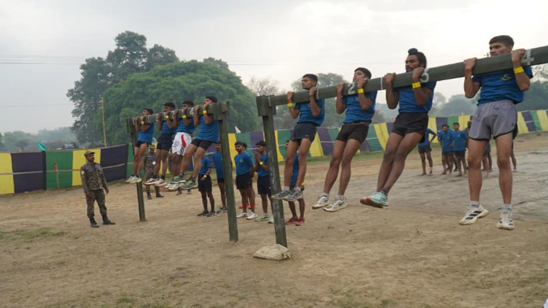 अग्निवीर भर्ती : संभल और पीलीभीत के जांबाजों ने दिखाया दम, दौड़ में 900 अभ्यर्थियों ने लगाई जान