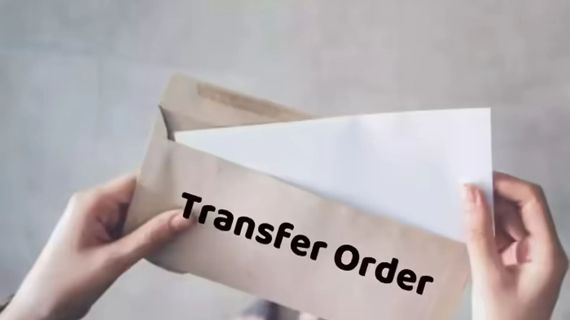 Bareilly: गांव की गलियों से पहले ''ट्रांसफर आर्डर'' जान गए सचिव