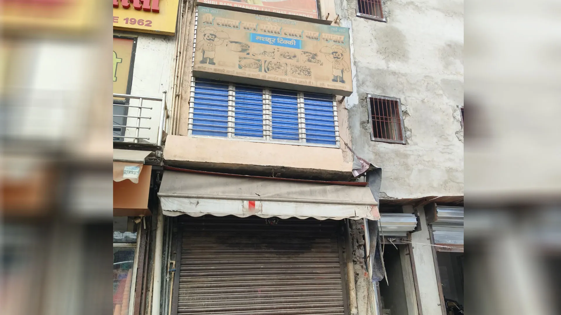 सिलेंडर की किल्लत : गैस संकट से कई होटल-रेस्टोरेंट की रसोई पड़ी ठंडी, लकड़ी-कोयले की भट्टियां जलीं 