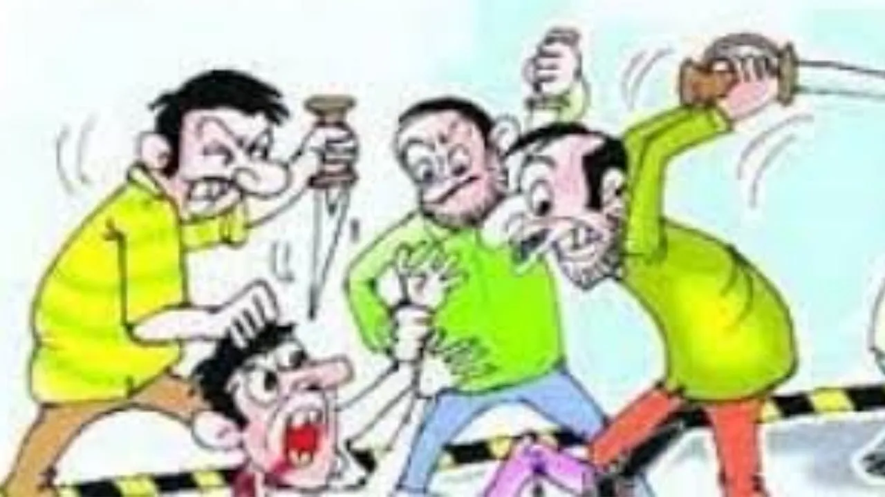 बाराबंकी में बवाल:  होली खेलने को लेकर मारपीट, 11 लोग घायल 