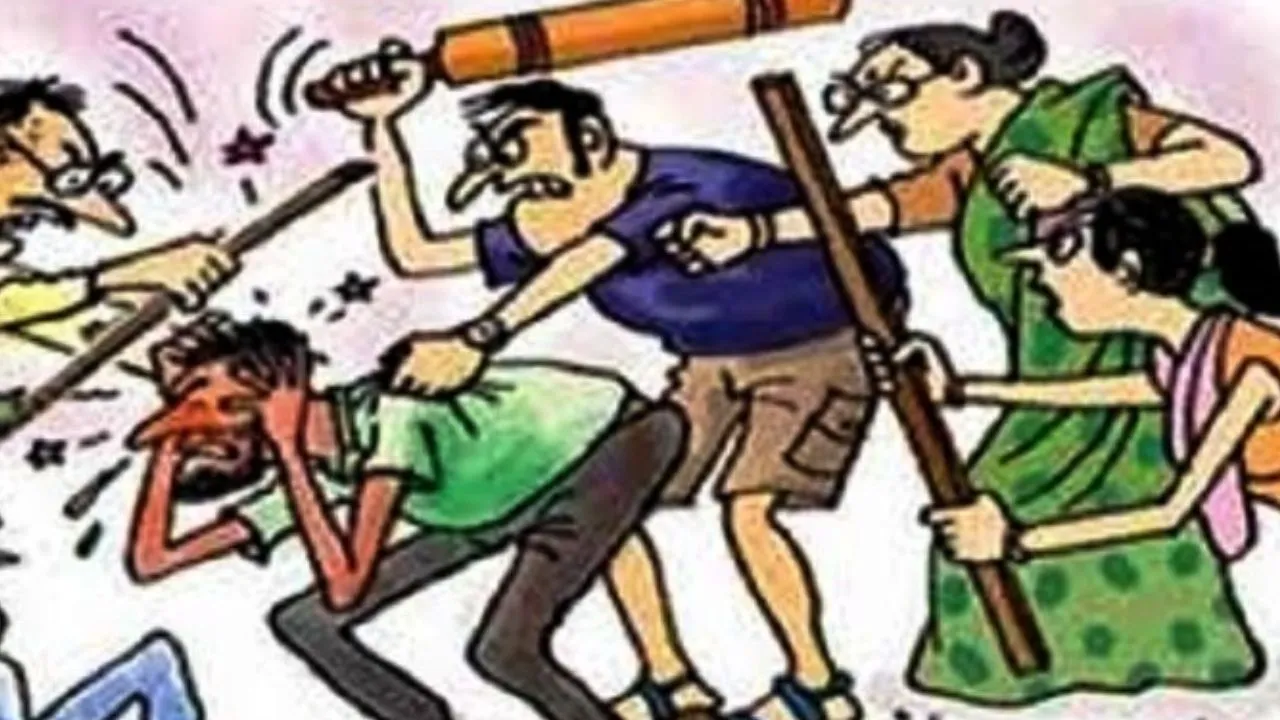 होली उत्सव के बीच लाठी-डंडों से जमकर हुई मारपीट,  हिंसक संघर्ष में बदली मामूली कहासुनी 