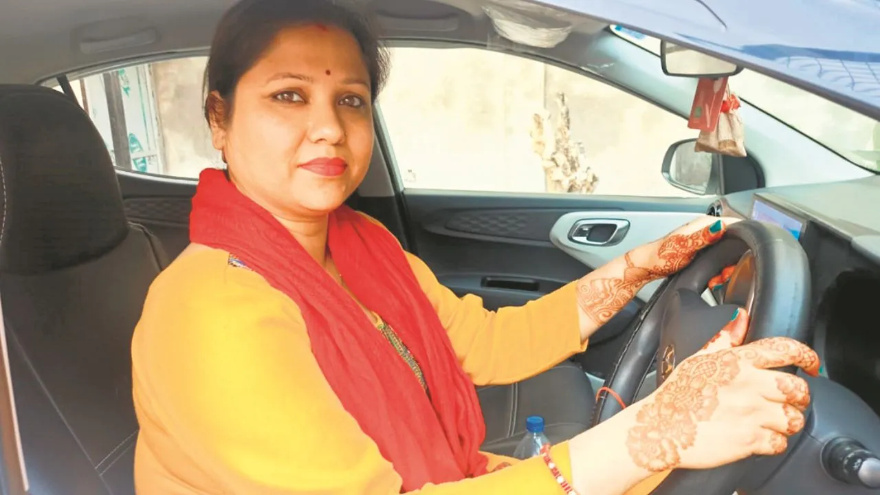 फर्स्ट राइड:  उत्साह, हिम्मत और आत्मनिर्भरता की यात्रा