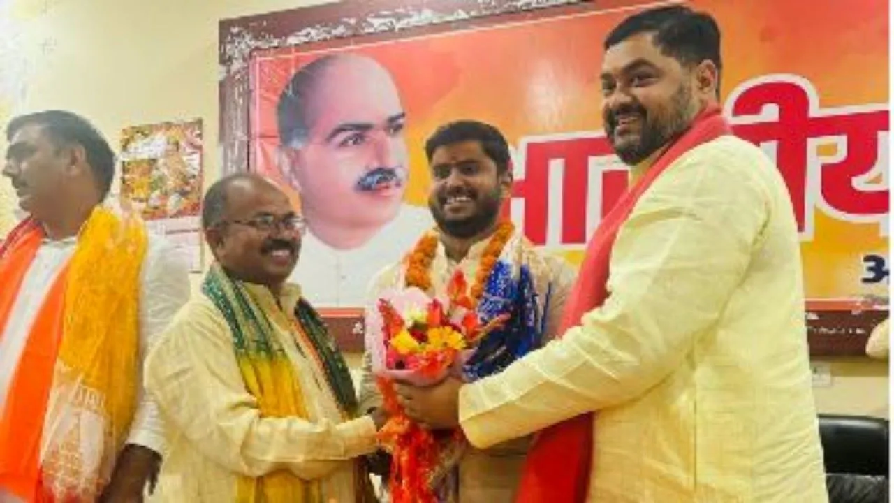 अयोध्या : जिला कार्यकारिणी का हुआ गठन, अभिषेक यादव बने भाजपा के जिला मंत्री, कार्यकर्ताओं में उत्साह की लहर