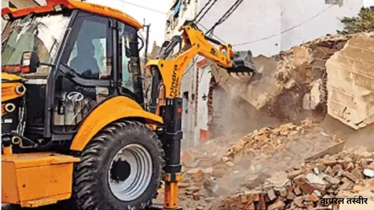  यीडा की बड़ी कार्रवाई : नोएडा इंटरनेशनल एयरपोर्ट के पास चला बुलडोजर, 70 हजार वर्ग मीटर जमीन कब्जा मुक्त 