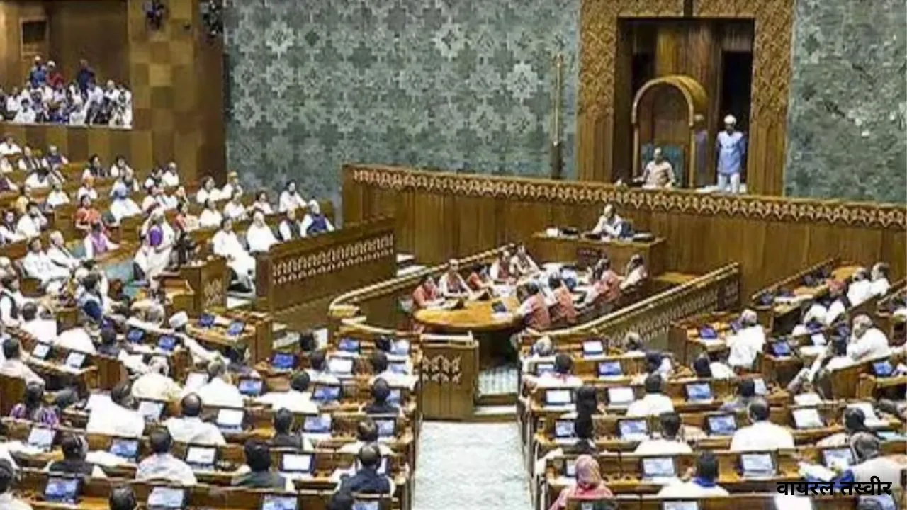 भारी हंगामे के बीच लोकसभा स्पीकर के खिलाफ ध्वनिमत से अविश्वास प्रस्ताव खारिज, सदन की कार्यवाही स्थगित