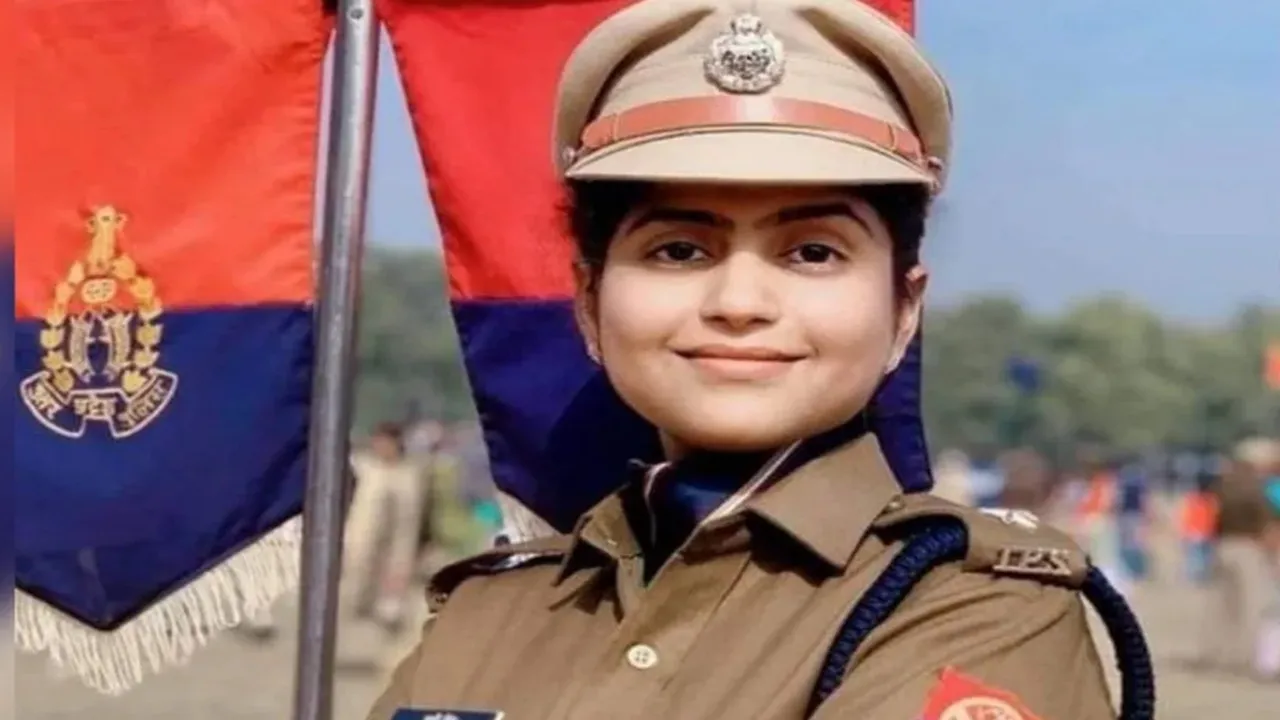 UP सरकार ने 3 आईपीएस अधिकारियों का किया तबादला, IPS प्राची सिंह बनीं अम्बेडकरनगर की नई कप्तान