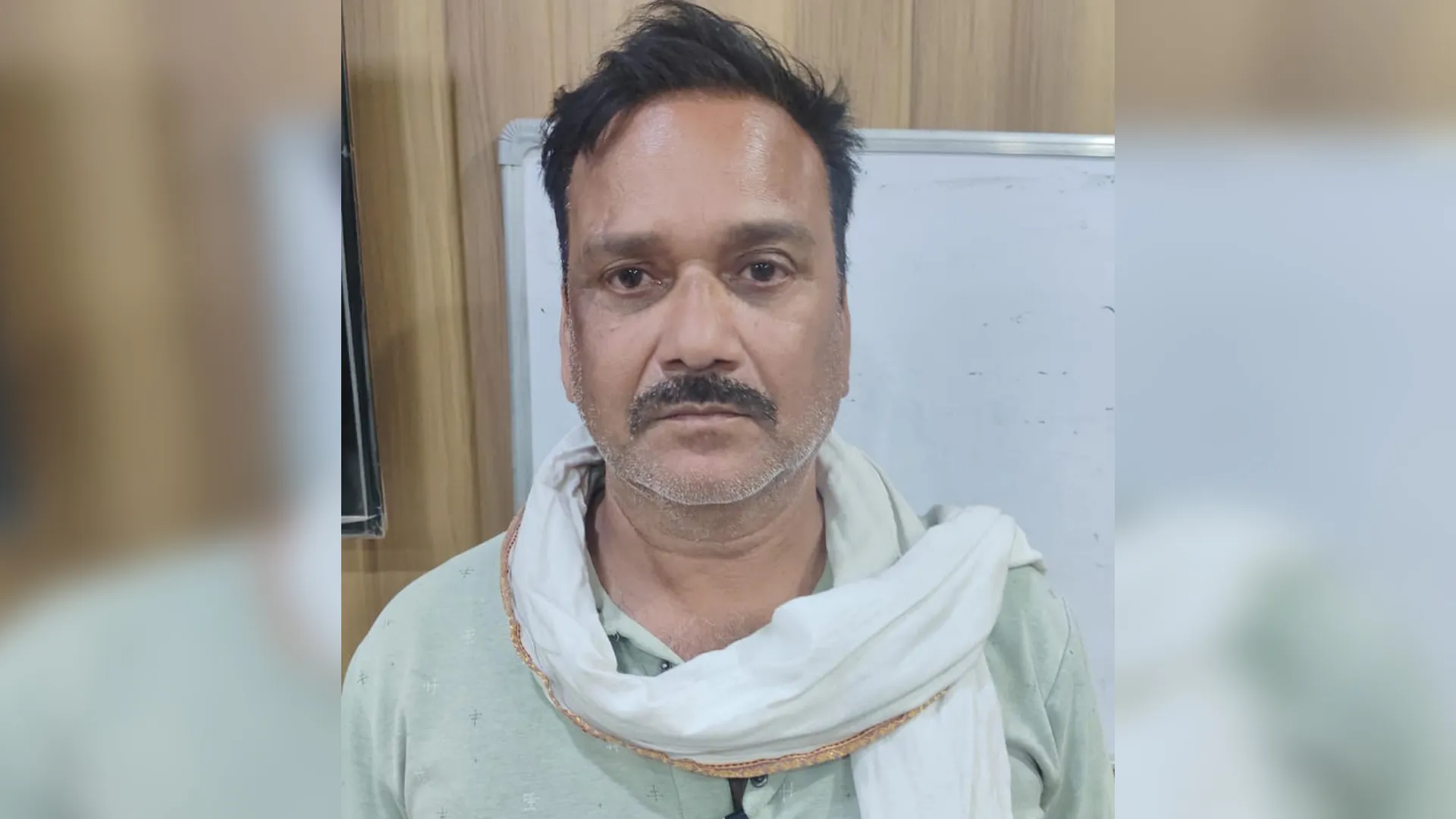 Bareilly : चकबंदी कानूनगो 10 हजार रिश्वत लेते गिरफ्तार