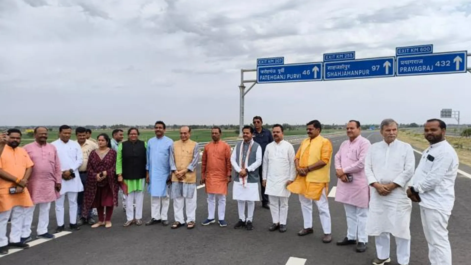 Ganga Expressway : विकास को मिलेगी रफ्तार, वरदान साबित होगा गंगा एक्सप्रेस वे