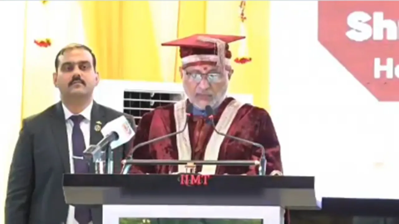 IIMT University में बोले उपराष्ट्रपति- 2047 तक आर्थिक महाशक्ति बनने की राह पर भारत