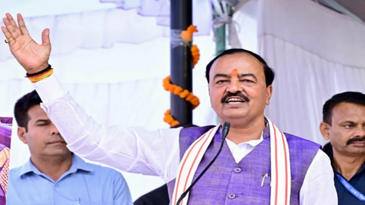 अखिलेश पर बरेली में बरसे केशव मौर्य, कहा- नारी शक्ति वंदन अधिनियम का विरोध सपा को पड़ेगा भारी, चुनाव में दौड़ाएंगी महिलाएं