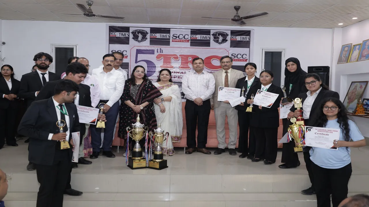 बाराबंकी : राष्ट्रीय मूट कोर्ट प्रतियोगिता में RMLNLU लखनऊ विजेता, क्वांटम विश्वविद्यालय बनी उपविजेता