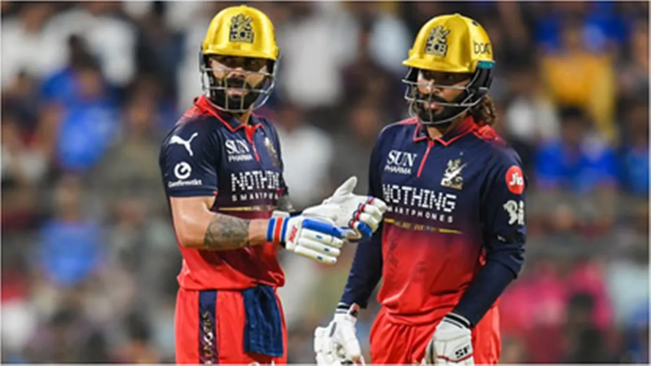 आईपीएल 2026 : आरसीबी ने मुम्बई इंडियंस को दिया 241 रनो का लक्ष्य, रजत पाटीदार ने खेली तुफानी पारी