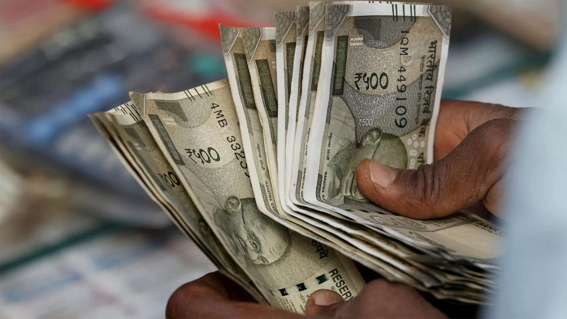 Uttrakhand: सरकारी आदेश का पालन नहीं, निजी स्कूलों का अब नया फरमान