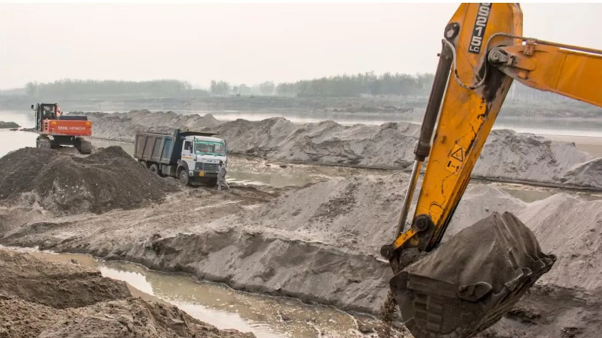 Bareilly: अवैध खनन रोकने को बनेगा चेक गेट और मिनी कमांड सेंटर