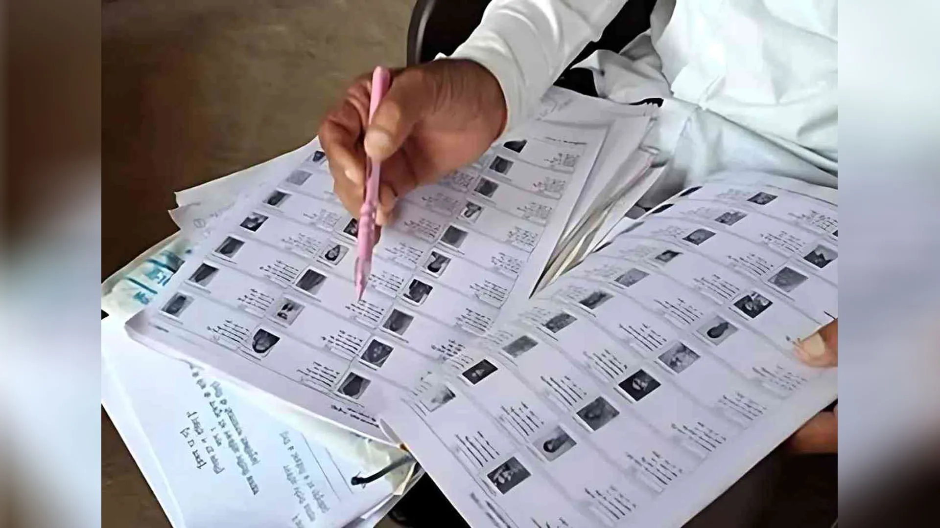 Bareilly: पंचायतों में 823441 डुप्लीकेट वोटर, सत्यापन के आदेश