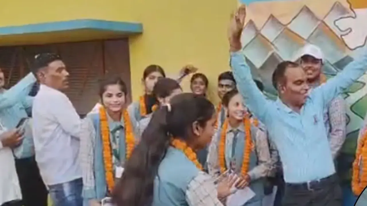 सर्वोदय विद्यालयों का UP बोर्ड में शानदार प्रदर्शन: हाईस्कूल में 99.19% और इंटर में 99.03% पास प्रतिशत, गाजियाबाद की छात्राओं ने जिले में बनाई टॉप मेरिट