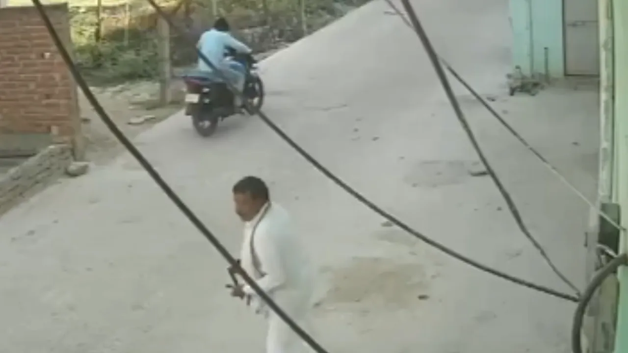 मिर्जापुर में तड़तड़ाईं गोलियां, पूर्व प्रधान अधिवक्ता की दिनदहाड़े गोली मारकर हत्या 