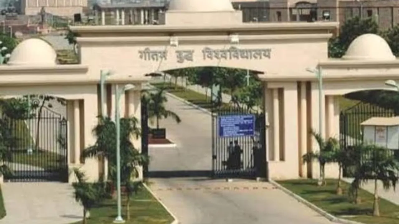 गौतम बुद्ध विश्वविद्यालय के कुलसचिव बर्खास्त, योग्यता पूरी न करने पर हुई कार्रवाई