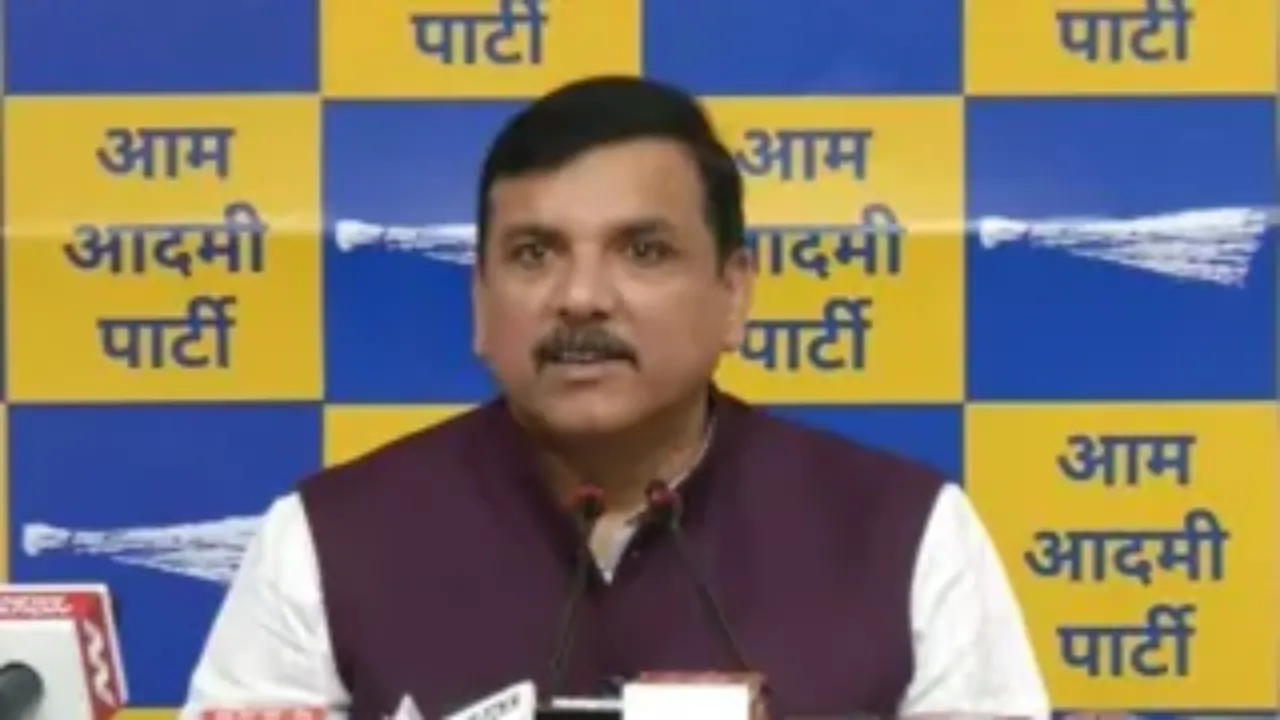 यूपी में संजय सिंह ने वोटर लिस्ट पर उठाए सवाल, कहा- प्रदेश में 2.5 प्रतिशत महिला मतदाता कहां चली गईं 