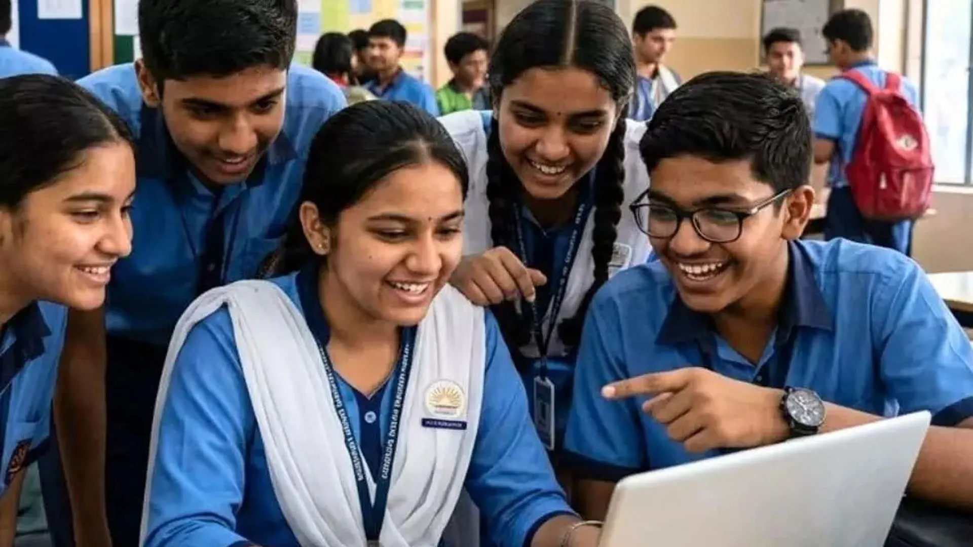 UP:यूपी बोर्ड 10वीं और12वीं का रिजल्ट आज, बढ़ीं परीक्षार्थियों की धड़कनें