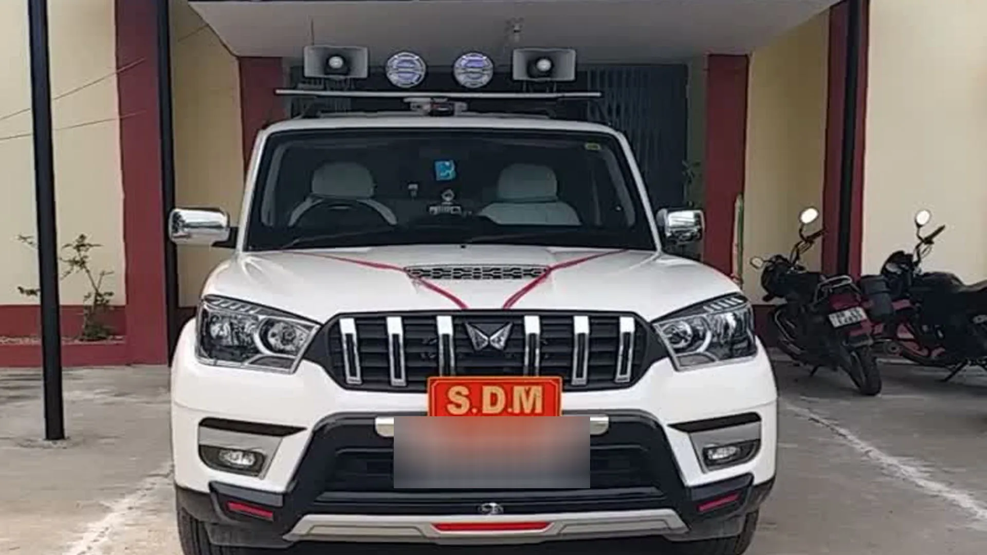 Bareilly: लाखों की ठगी में पकड़ी गईं फर्जी एसडीएम डॉ. विप्रा शर्मा-शिखा