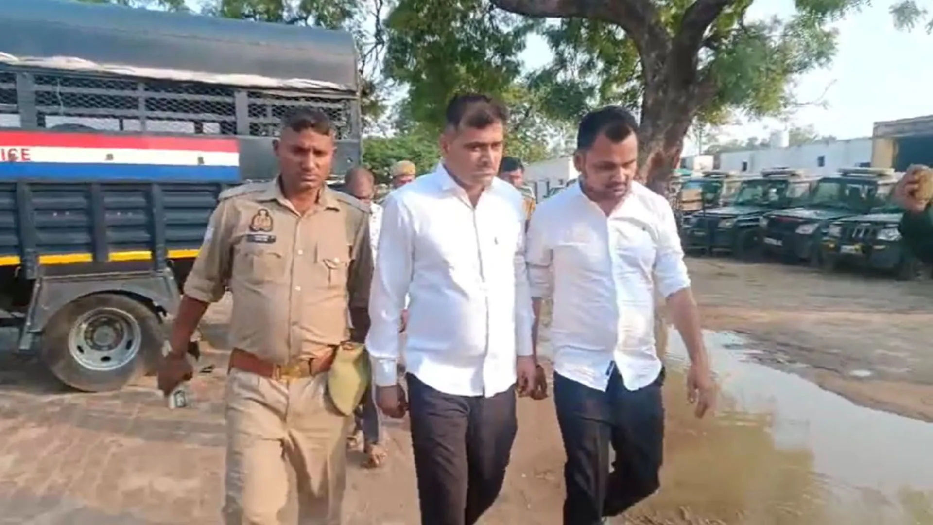 प्लांट पर हत्याकांड:इनामिया केशव ने अपने भाई के साथ कोर्ट में किया सरेंडर, भेजा गया जेल