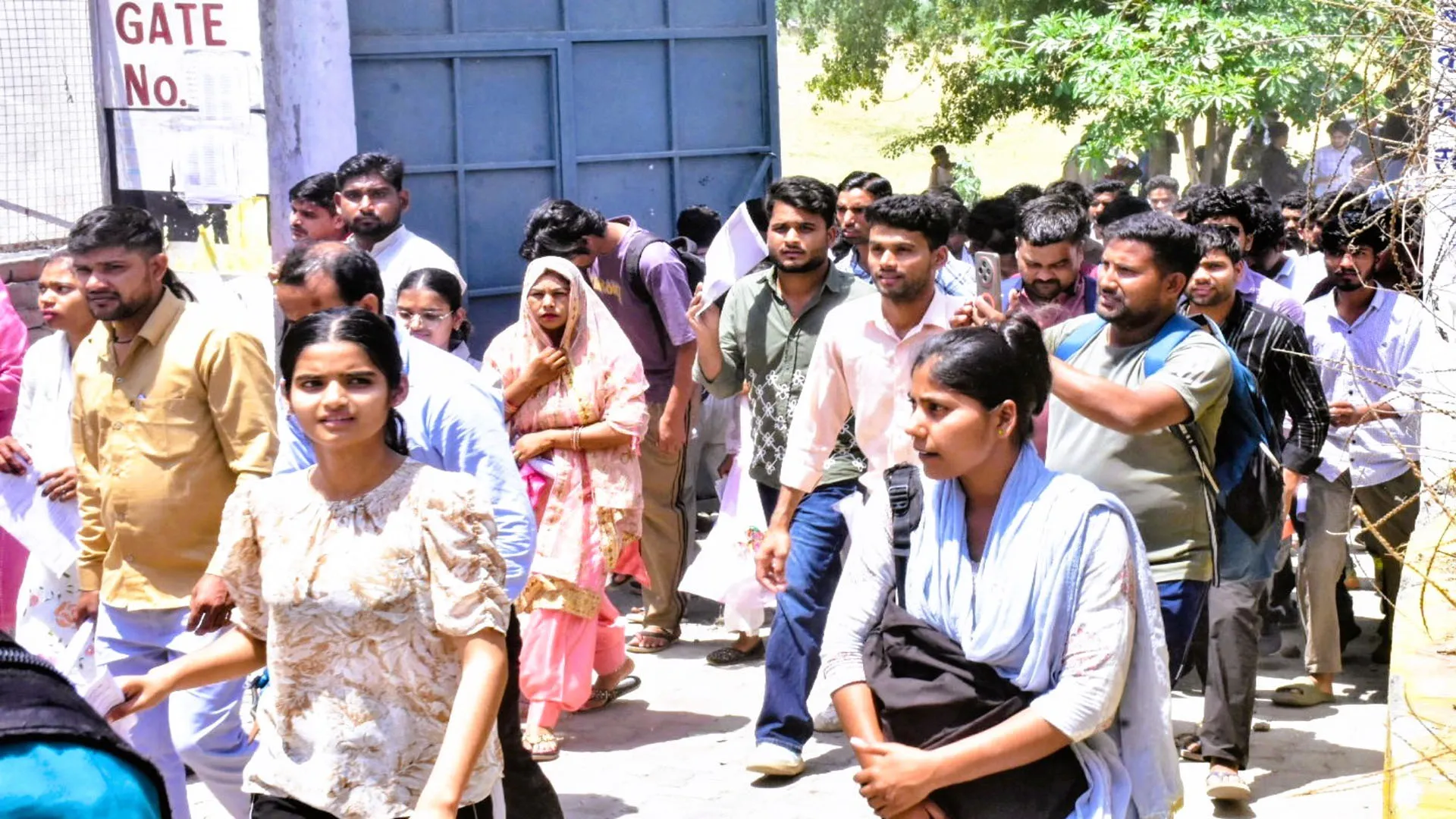 होमगार्ड भर्ती परीक्षा:आखिरी दिन दोनों पालियों में 76 प्रतिशत से अधिक रही अभ्यर्थियों की उपस्थिति