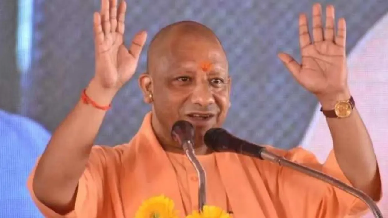 यूपी में शिक्षामित्रों-अनुदेशकों को 8 हजार बढ़कर आएगा मानदेय, शासनादेश जारी 