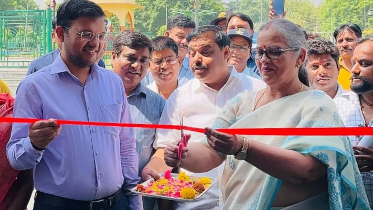 लखनऊ में गर्मी से निजात पाने के लिए बने कूलिंग प्वाइंट, महापौर ने किया शुभारंभ