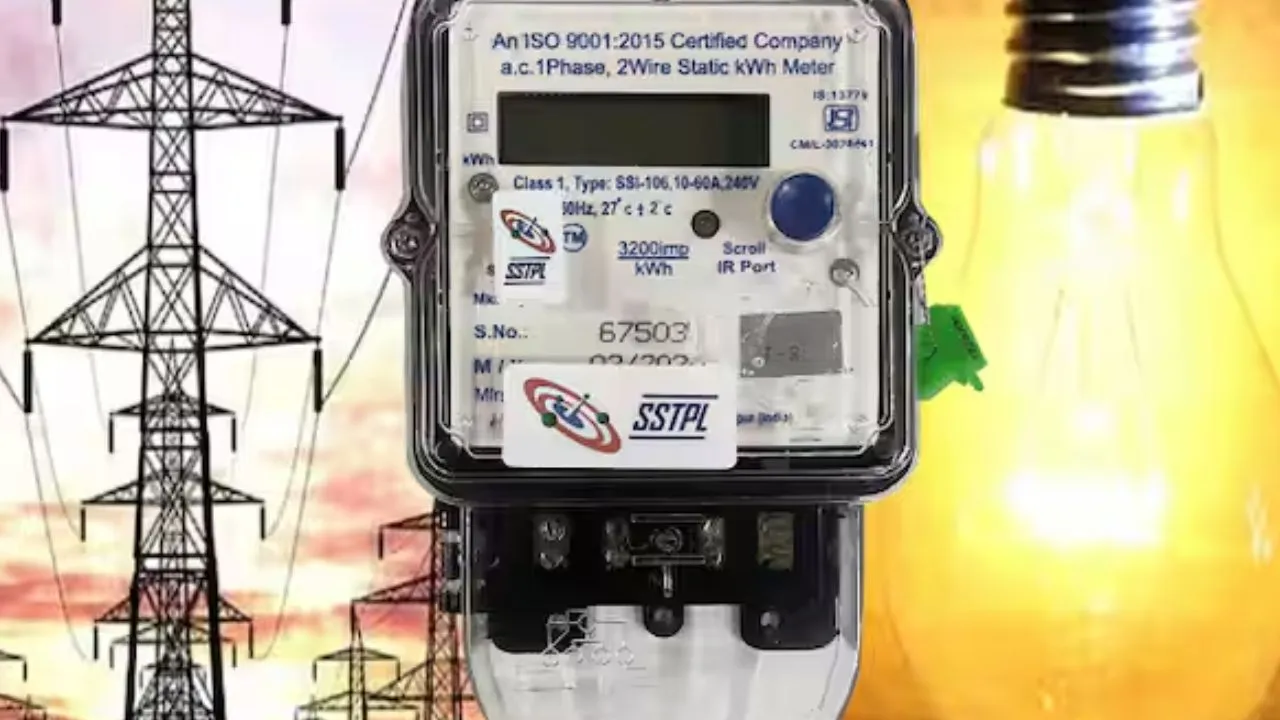 लखनऊ में स्मार्ट प्रीपेड मीटर उपभोक्ताओं में उबाल:  बिजली कटौती और बिलों से बढ़ी परेशानी, उपभोक्ता परिषद ने मांगे जवाब