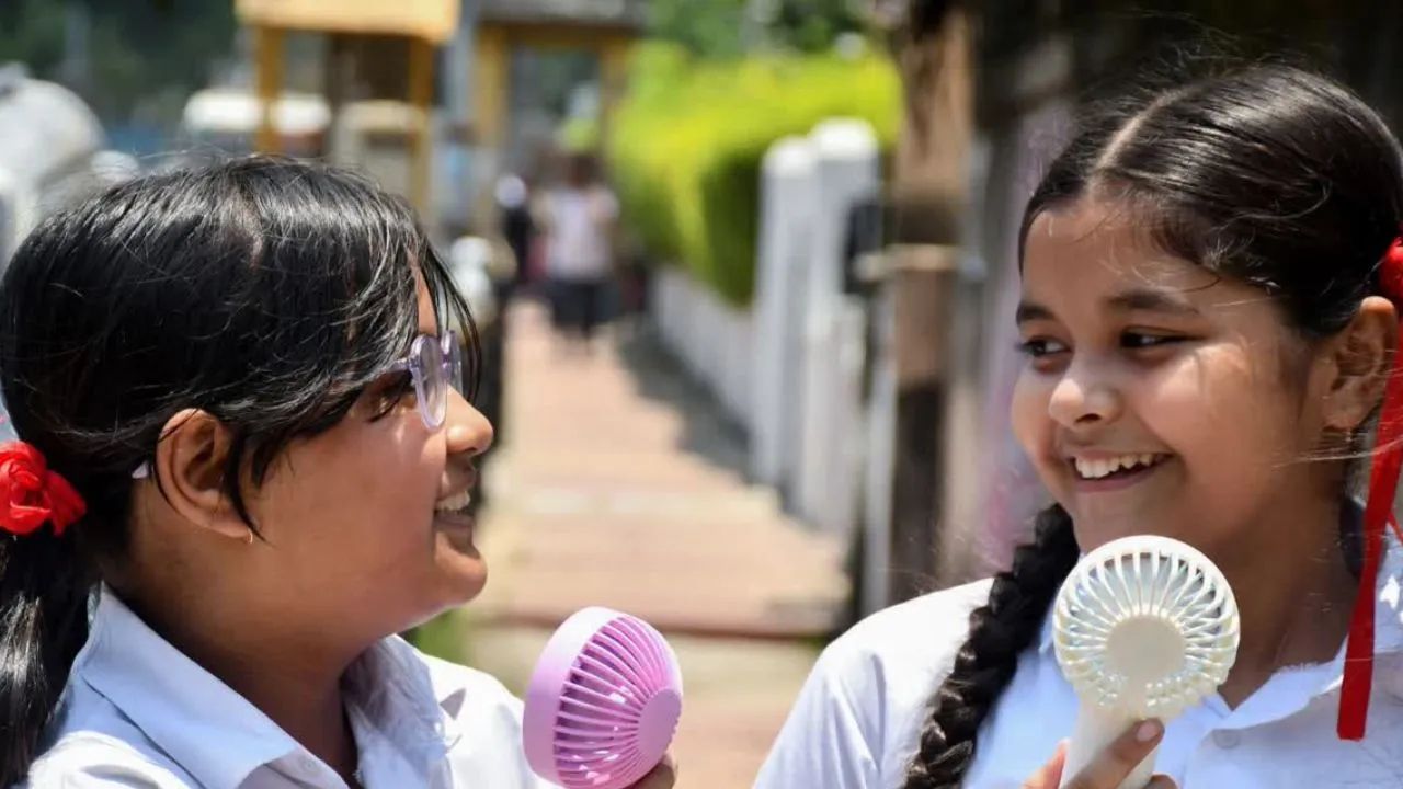 यूपी में गर्मी से बच्चों को बचाएगी योगी सरकार : स्वास्थ्य सुविधाओं और डॉक्टरों से कनेक्ट होंगे स्कूल