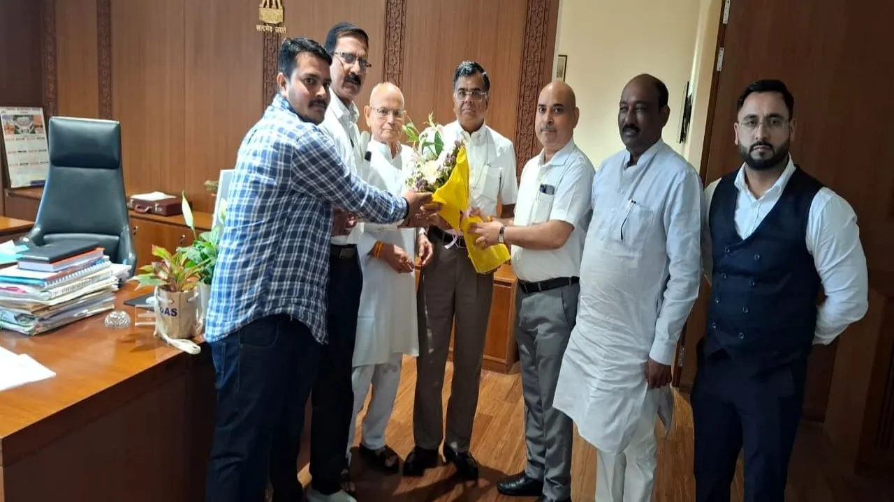  इप्सेफ प्रतिनिधिमंडल को कैबिनेट सचिव से मिला आश्वासन