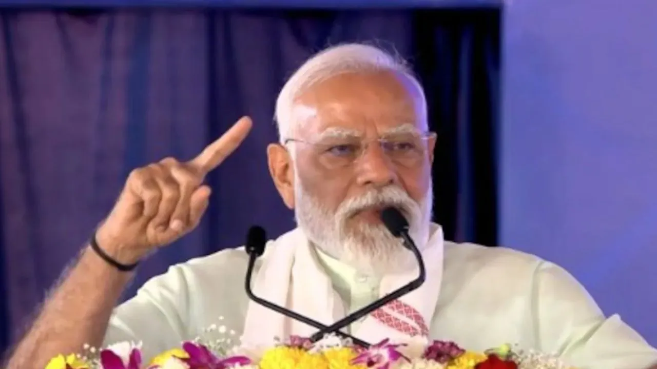  पीएम मोदी का बंगाल दौरा, ताबड़तोड़ तीन चुनावी रैलियां; भाजपा के प्रचार अभियान को और तेज करेंगे प्रधानमंत्री 