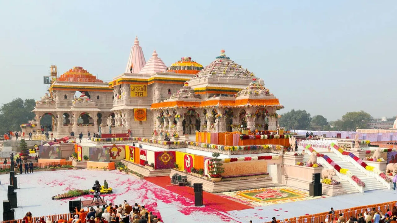  राम जन्मभूमि के 14 उप मंदिरों में आज से मिलेगा दर्शन, एक पास में जुड़ेंगे पांच सदस्यों के नाम
