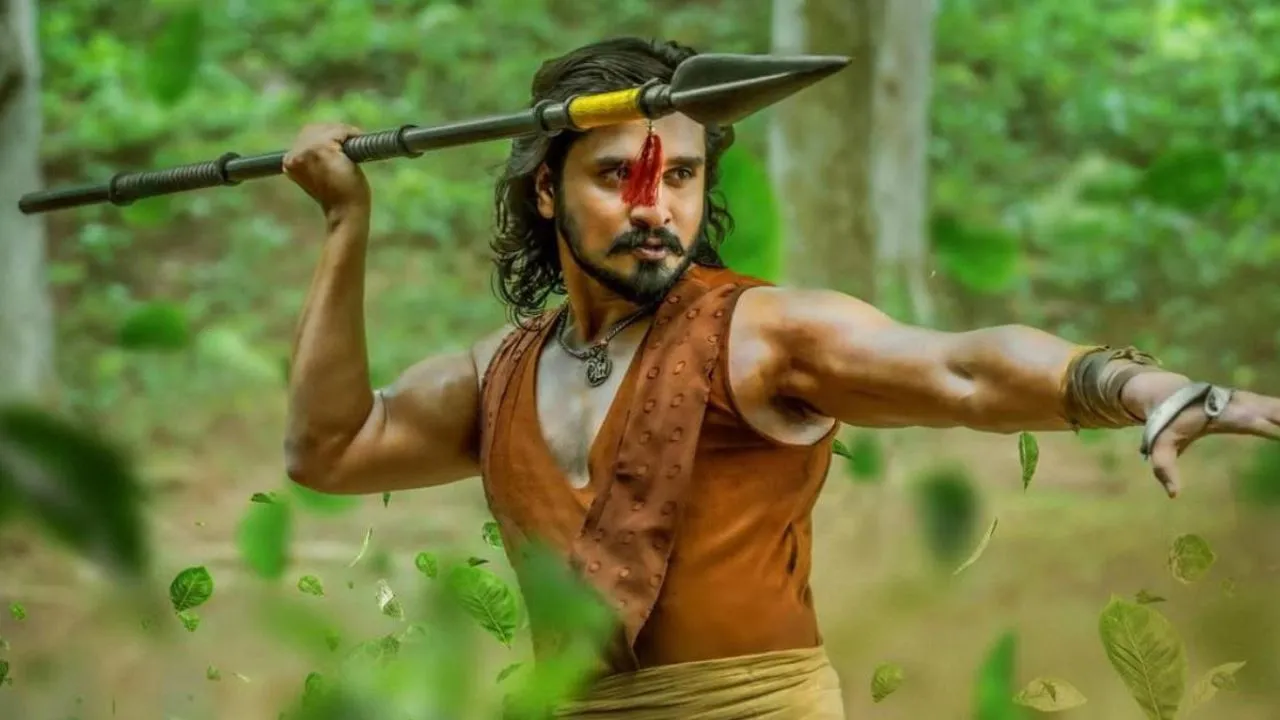 निखिल सिद्धार्थ की फिल्म 'स्वयंभू' का वॉर सॉन्ग 'आजा धीरारा' हुआ रिलीज़, एक्टर का दिखा योद्धा अवतार