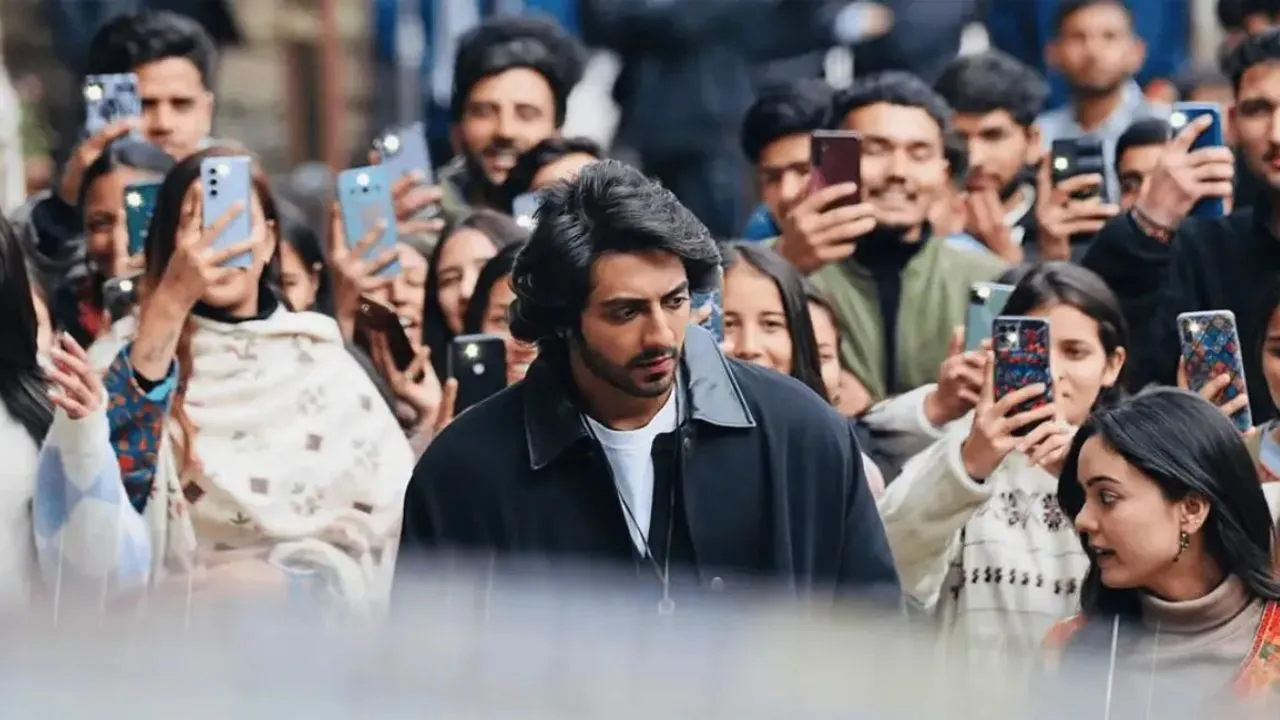 अली अब्बास जफर की एक्शन-रोमांस फिल्म की शूटिंग शुरु, अहान पांडे का दमदार-इंटेंस लुक वायरल, फैंस Excited 