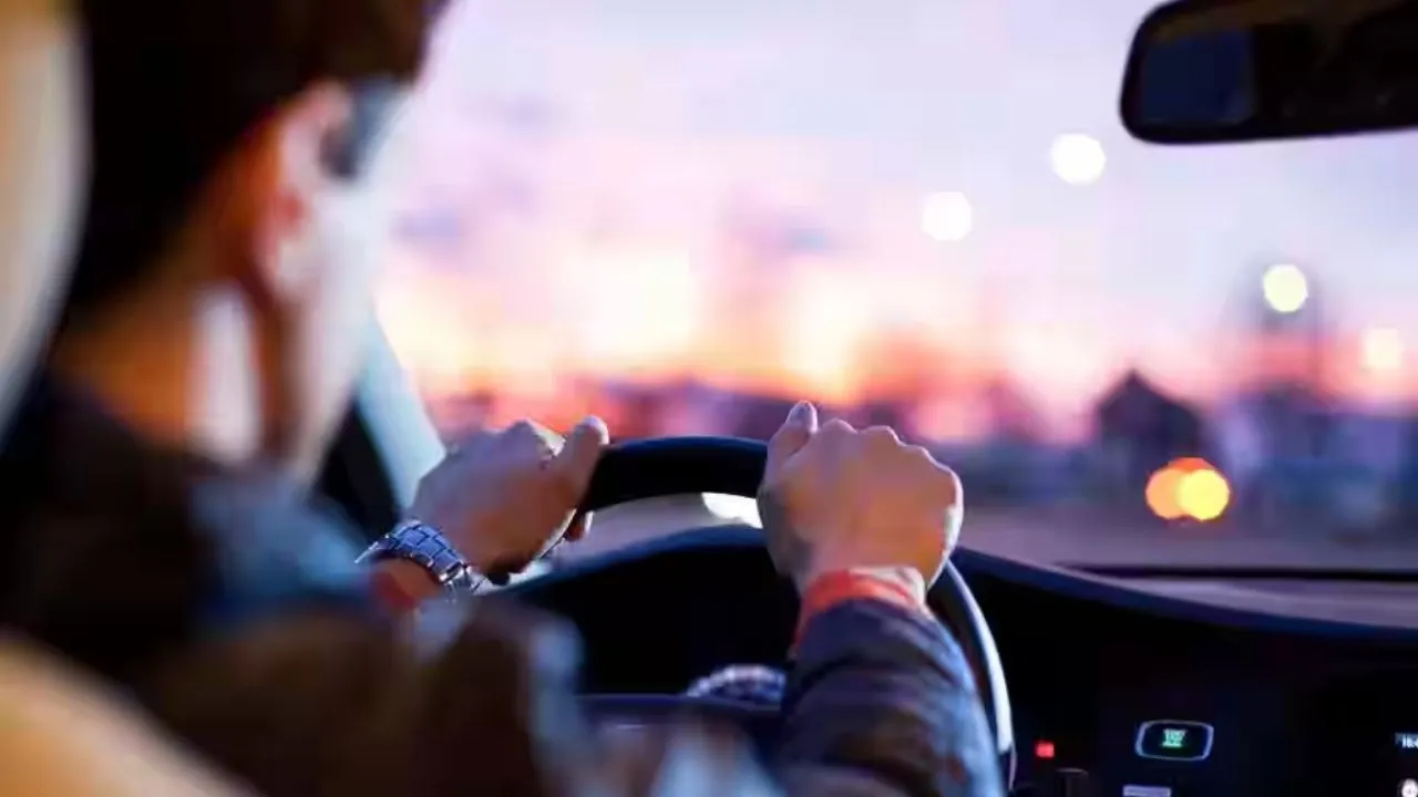 शहर में फर्जी मोटर ट्रेनिंग स्कूलों का जाल:  सड़क सुरक्षा पर बड़ा खतरा, बिना मानकों के तैयार हो रहे चालक