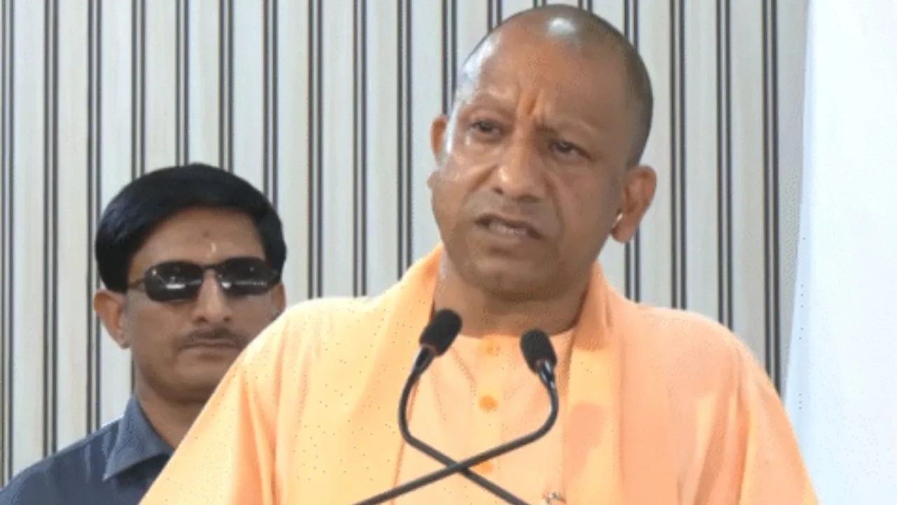 गोरखपुर में CM योगी : दिग्विजयनाथ कॉलेज में कंप्यूटर रिसर्च सेंटर का किया शुभारंभ, कहा- शोध और नवाचार को मिलेगा बढ़ावा