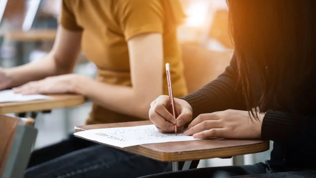 नोटिस बोर्ड :  बीएड प्रवेश परीक्षा की आवेदन तिथि बढ़ी