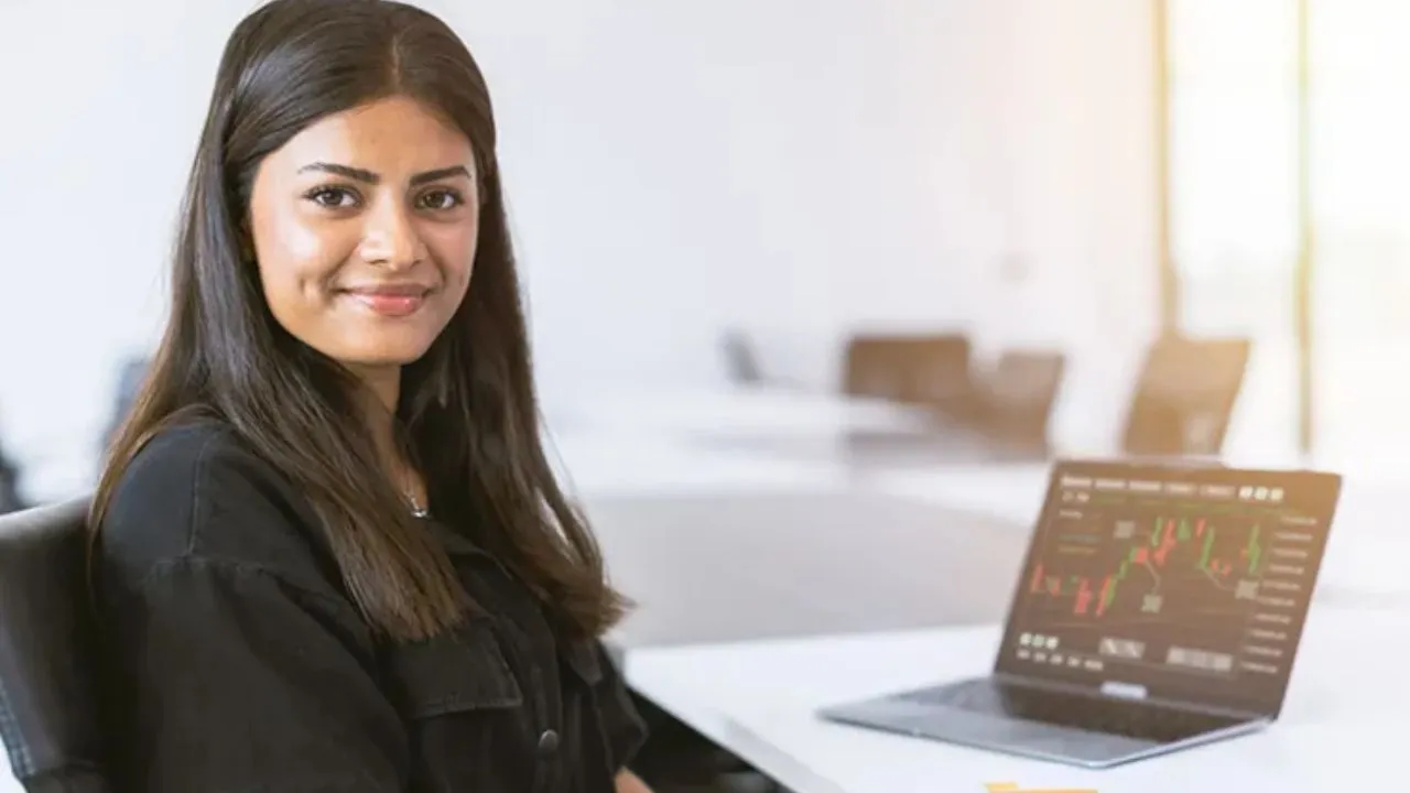 काम में टिकें रहने का गजब का टैलेंट,  आज की महिलाओं ने पुरानी स्टीरियो टाइप बातों को छोड़ा पीछे, जानिए क्या कहती है रिपोर्ट 