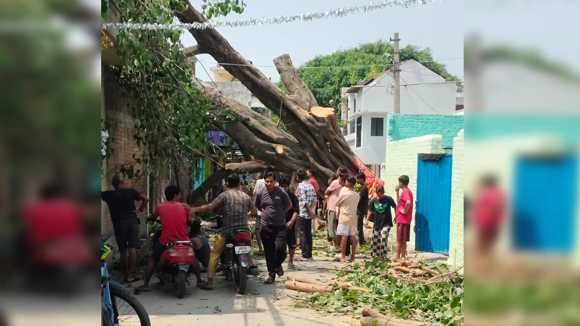 Bareilly : संजय नगर में तीन दिन से बिजली गुल, 15 खंभे टूटे