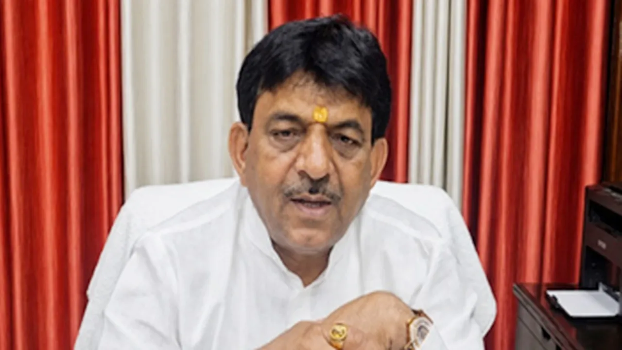 यह जनादेश का अपमान... ममता-अखिलेश की मुलाकात पर योगी के मंत्री कपिल देव का तंज