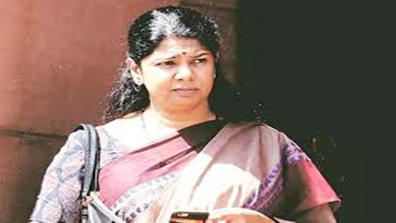 टूट गया कांग्रेस और DMK का गठबंधन? लोकसभा में अलग बैठने की मांग, कनिमोझी ने लिखा बिरला को पत्र 