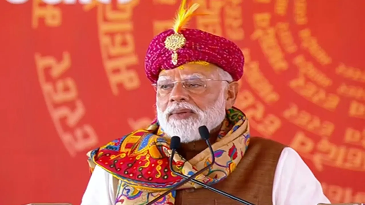 Somnath Amrit Mahotsav : पीएम मोदी बोले- सोमनाथ का पुनर्निर्माण भारत की स्वतंत्र चेतना का उद्घोष