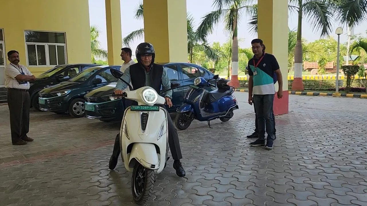 पेट्रोल-डीजल वाहनों की जगह ई-वाहन को बढ़ावा, पीएम मोदी की मुहिम को एसआरएमयू ने किया समर्थन