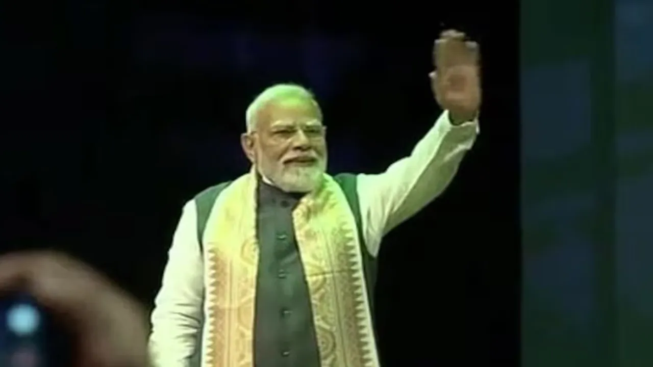 PM Modi Visit : नीदरलैंड यात्रा समाप्त कर पीएम मोदी स्वीडन के लिए रवाना, 17 समझौतों पर किए हस्ताक्षर
