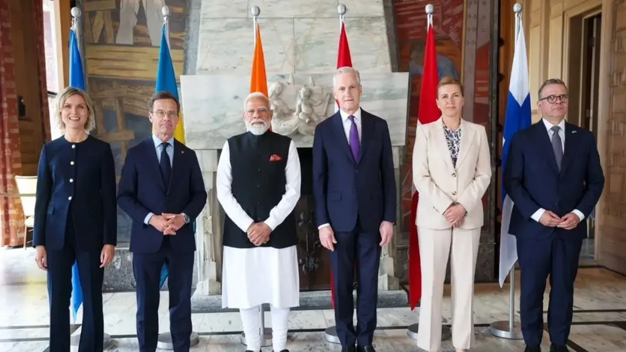 PM Modi in Norway : पीएम मोदी ने नार्डिक देशों के नेताओं के साथ की बैठक... स्वच्छ ऊर्जा और व्यापार पर की चर्चा